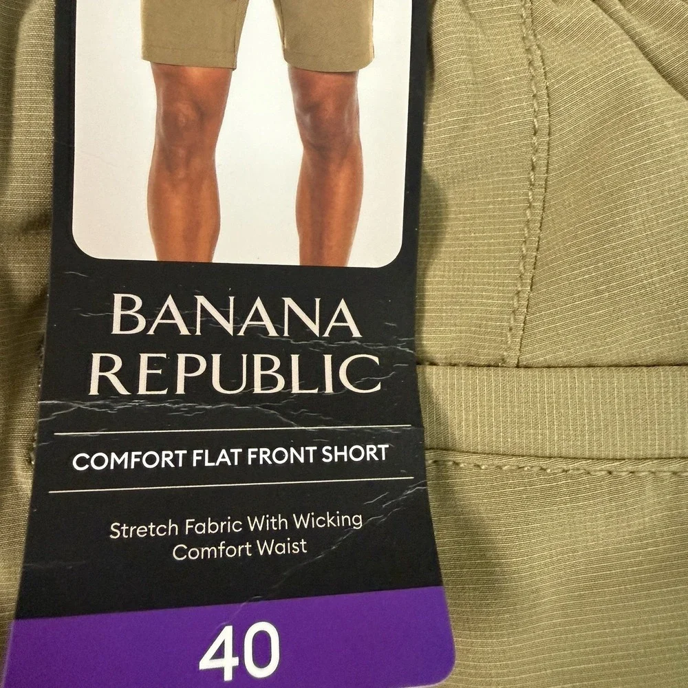New Banana Republic Beige Comfort Stretch Shorts 40 Wicking Waist Athleisure